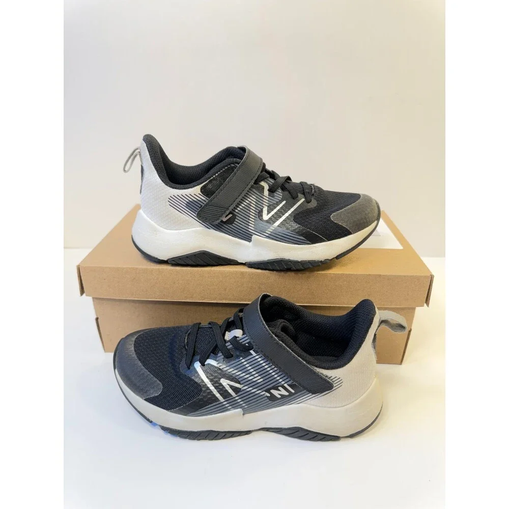 New Balance Kid's Rave Run V2 Hook & Loop Running Shoe, Black/White, 1 Wide Litt